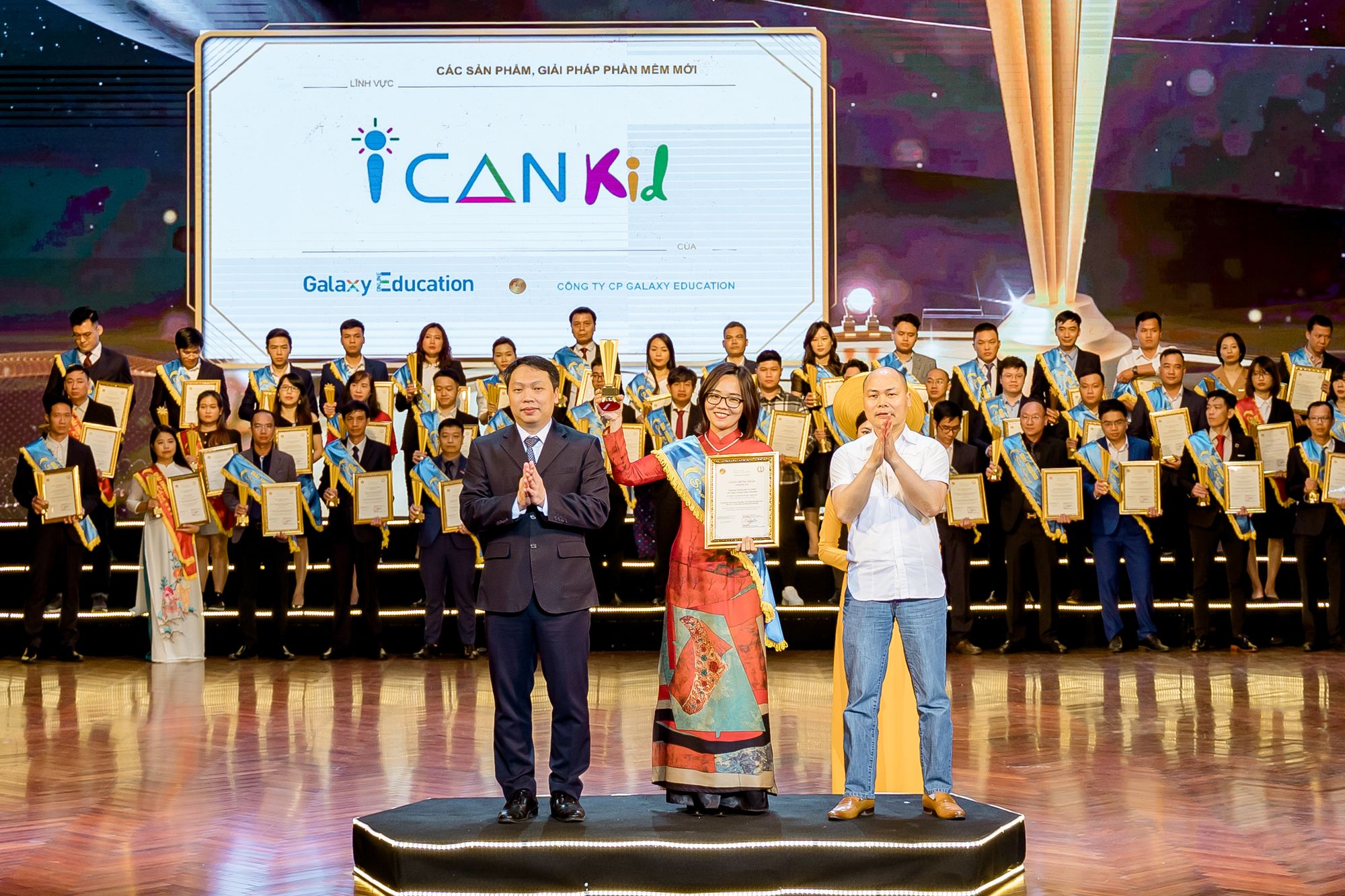 ICANKid xuất sắc nhận Giải thưởng Sao Khuê 2022 danh giá nhất ngành phần mềm và CNTT Việt Nam, chỉ sau 1 năm ra mắt